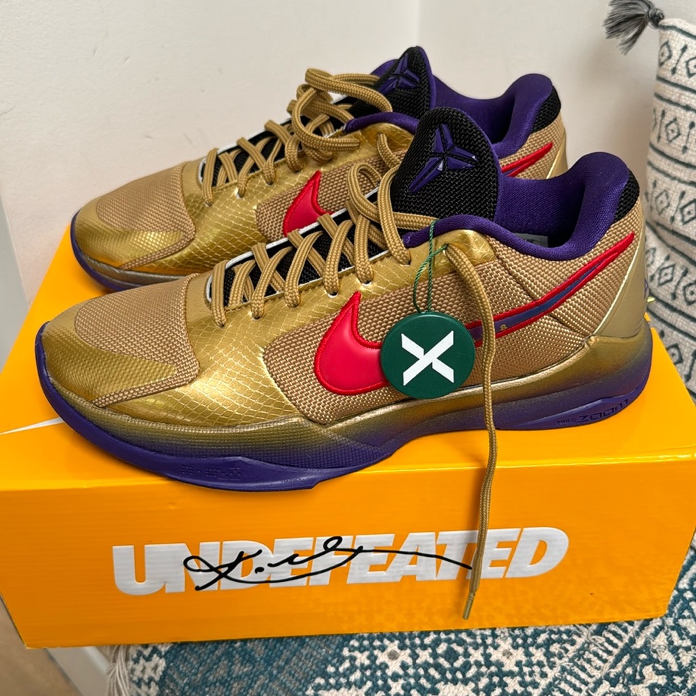 🚫SOLD🚫BRAND NEW Nike Kobe 5 Protro Undefeated Hall of Fame